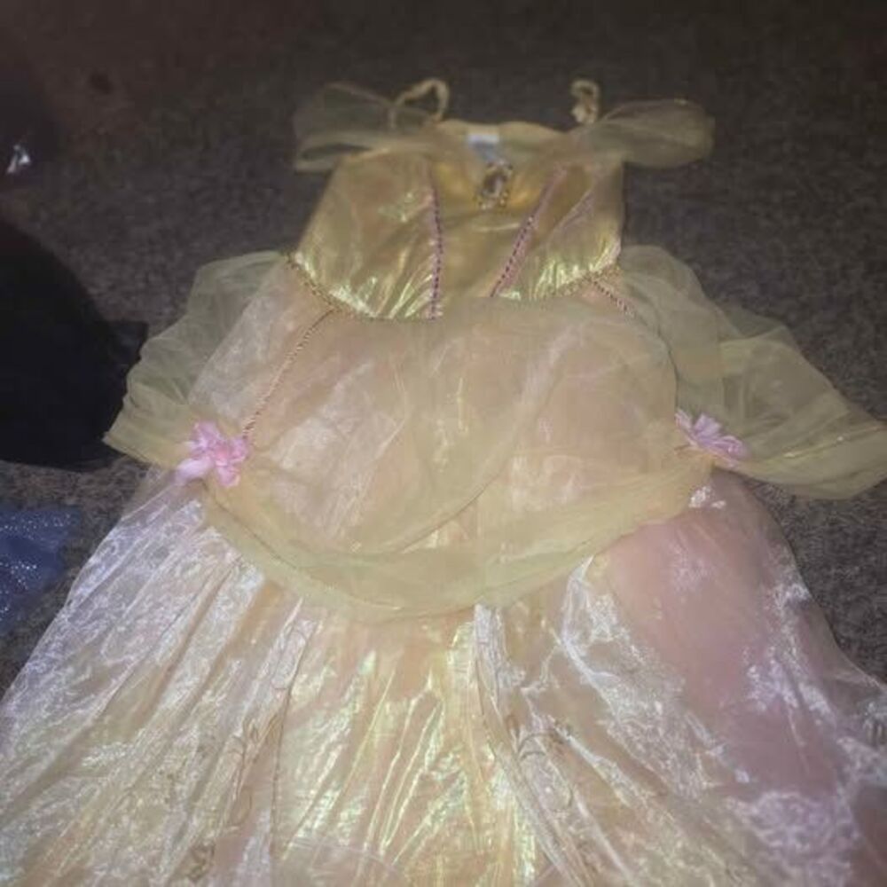 Disney belle glitter Halloween costume girls 9/10 euc